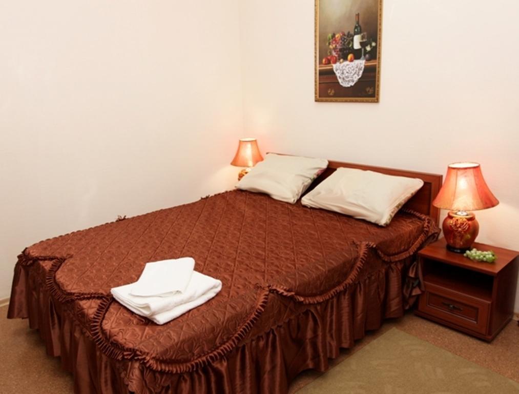 Gubernia Hotel Harkov Szoba fotó